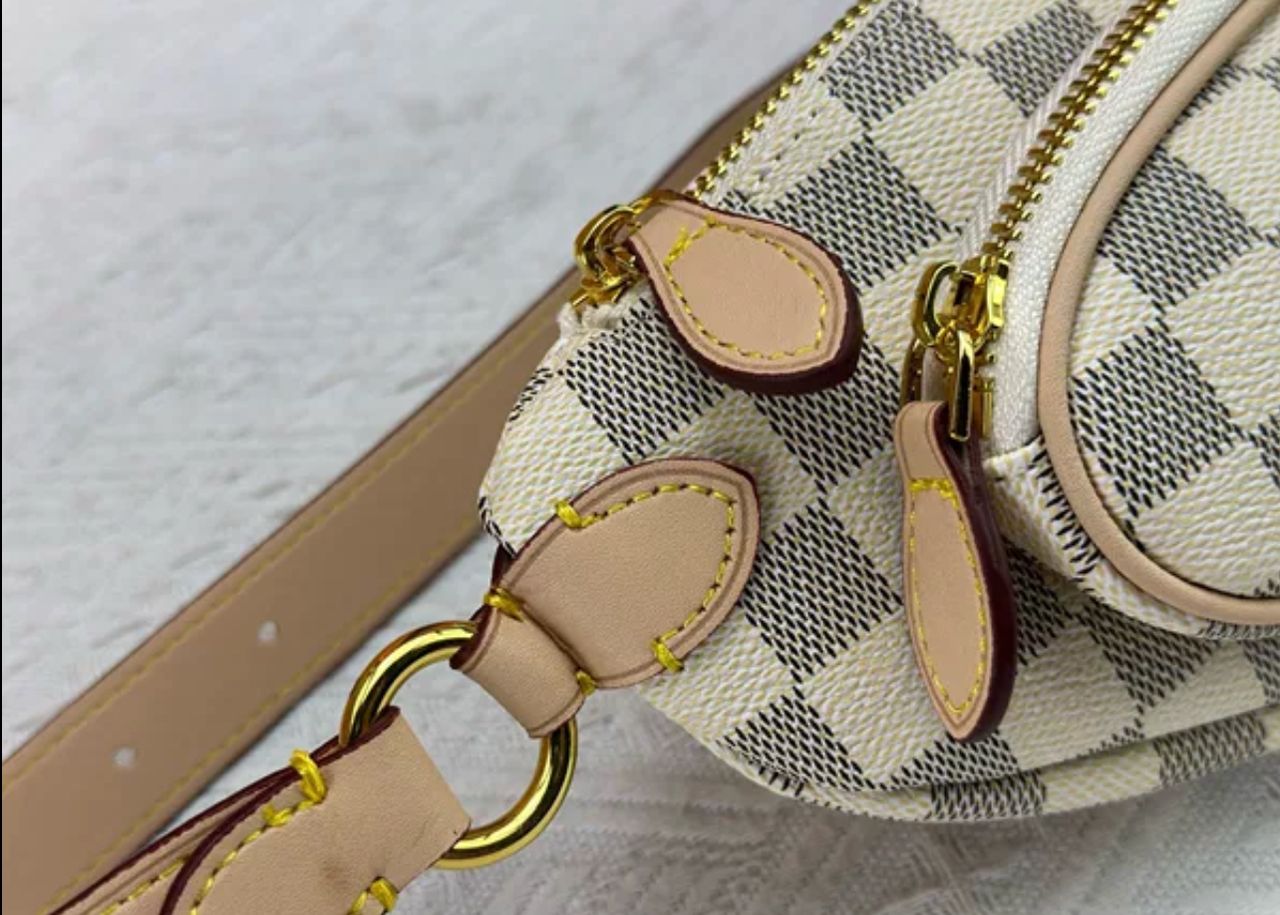 Louis Vuitton Keepit bumbag