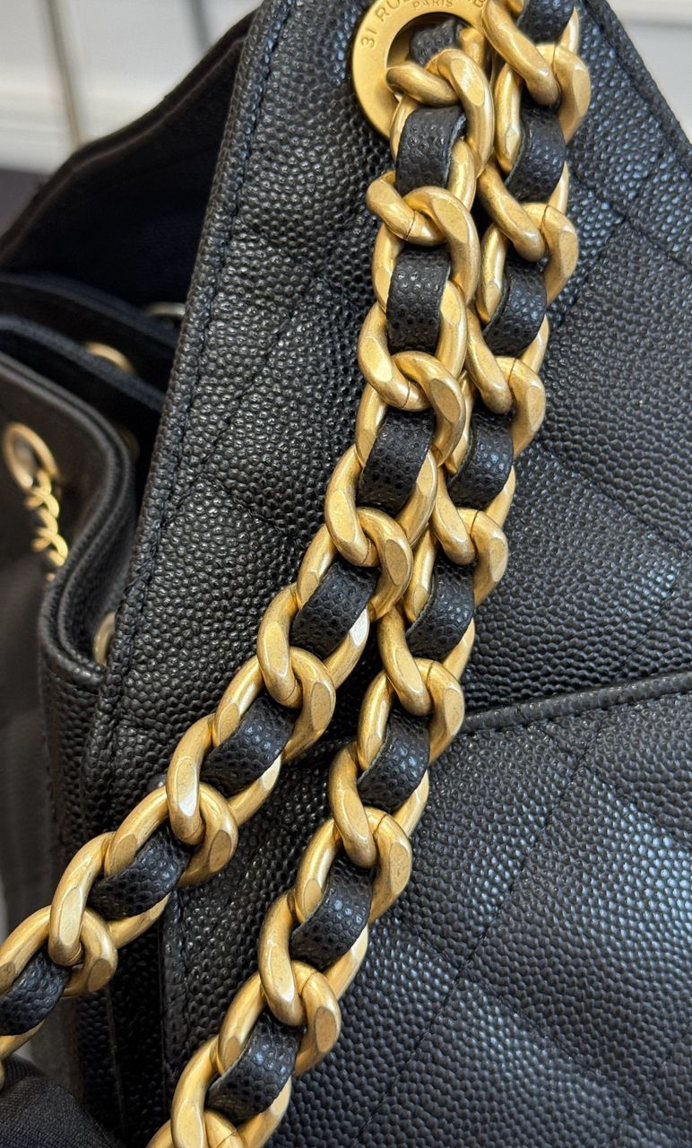 Chanel 25 Small and Medium in Grain leather