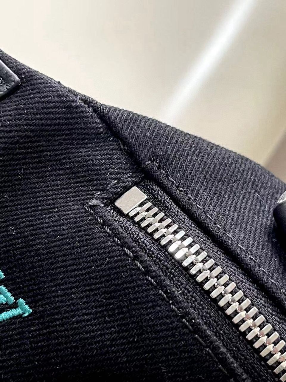 Louis Vuitton Rush Bumbag LV Blason Denim,