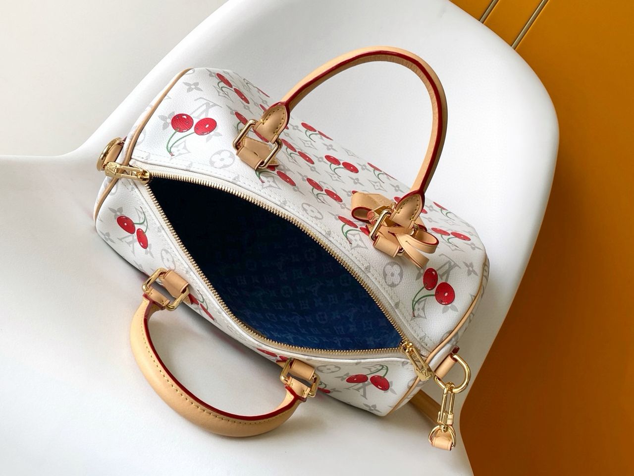 Louis Vuitton LV x TM Speedy Soft Bandoulière 30