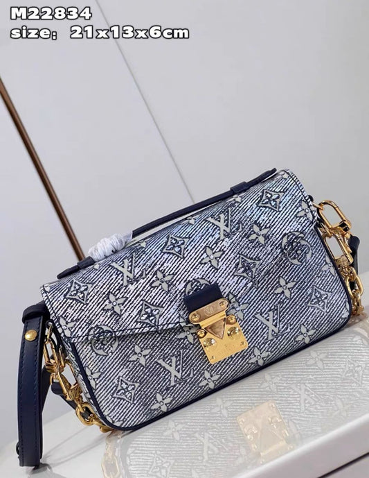 Louis Vuitton Denim Pochette Metis