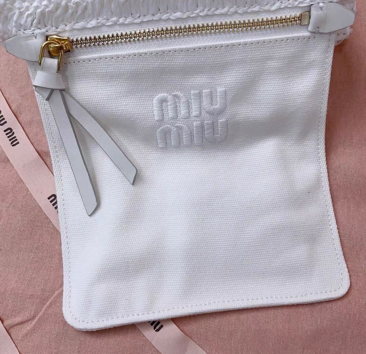 Miu Miu Straw Raffia-effect woven tote bag