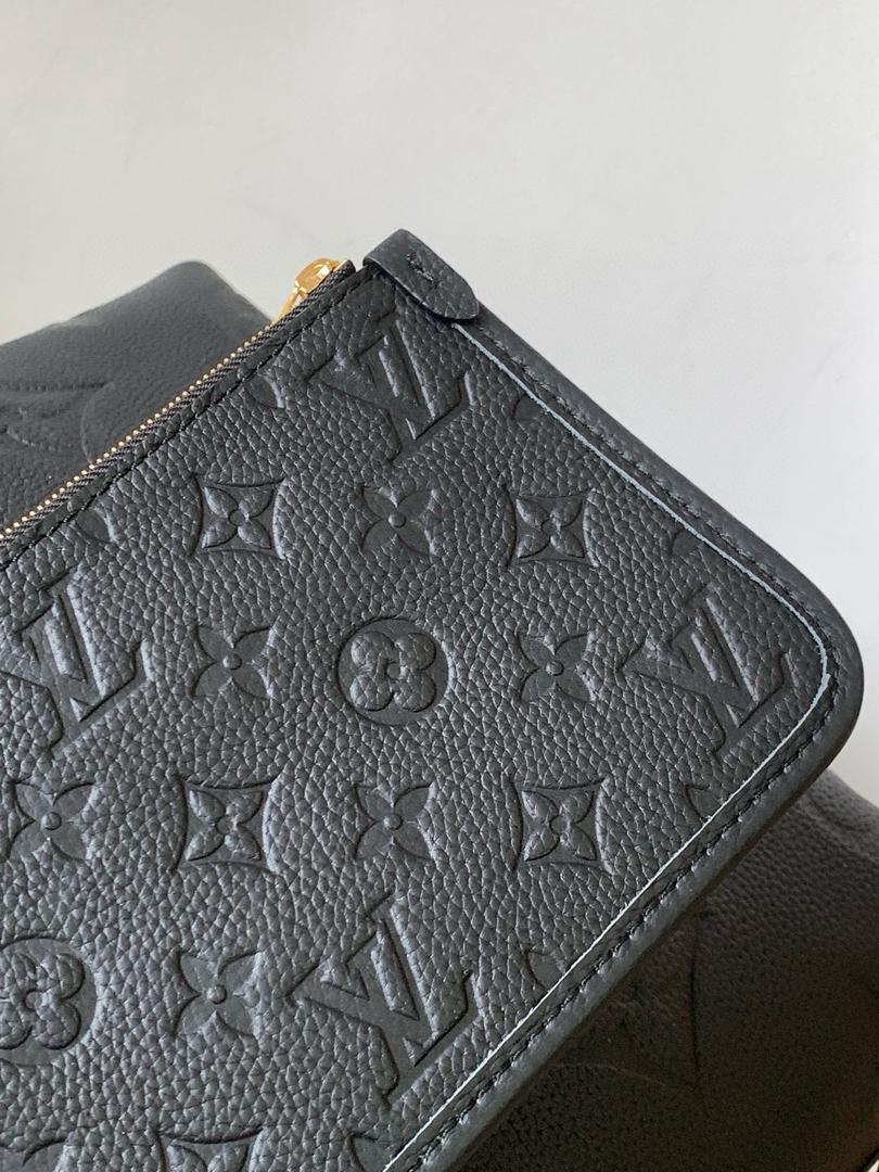 Louis Vuitton Carryall MM Empreinte