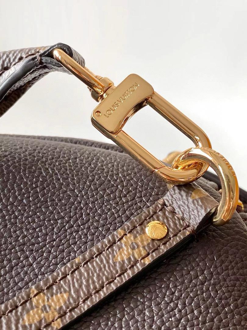 Louis Vuitton Express MM