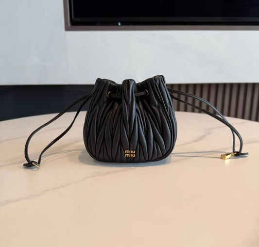 Miu Miu Beau Bucket bag