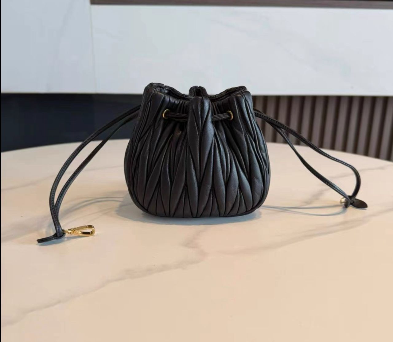Miu Miu Beau Bucket bag