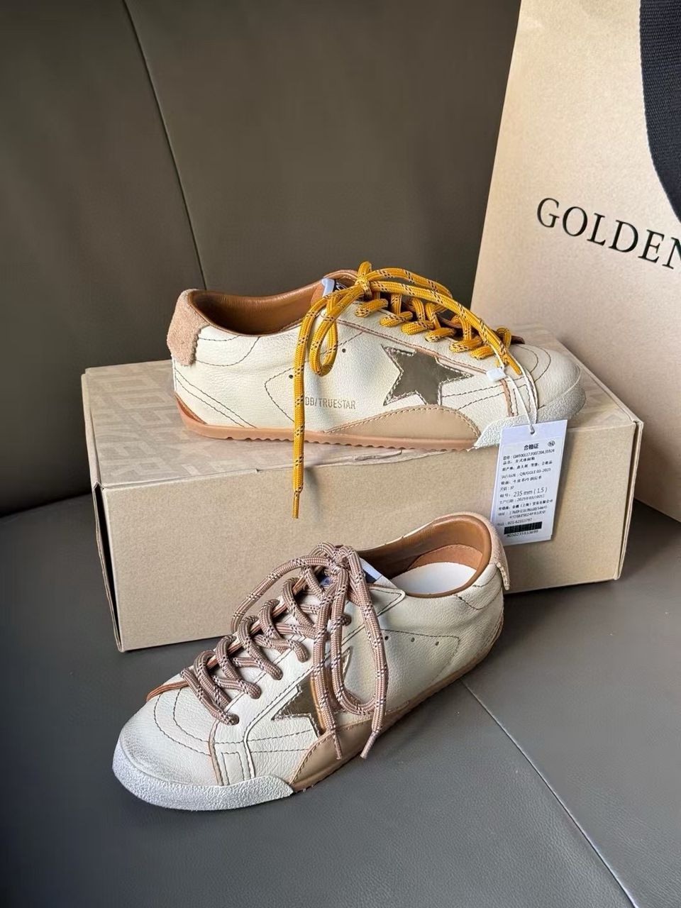 Golden Goose Sneakers