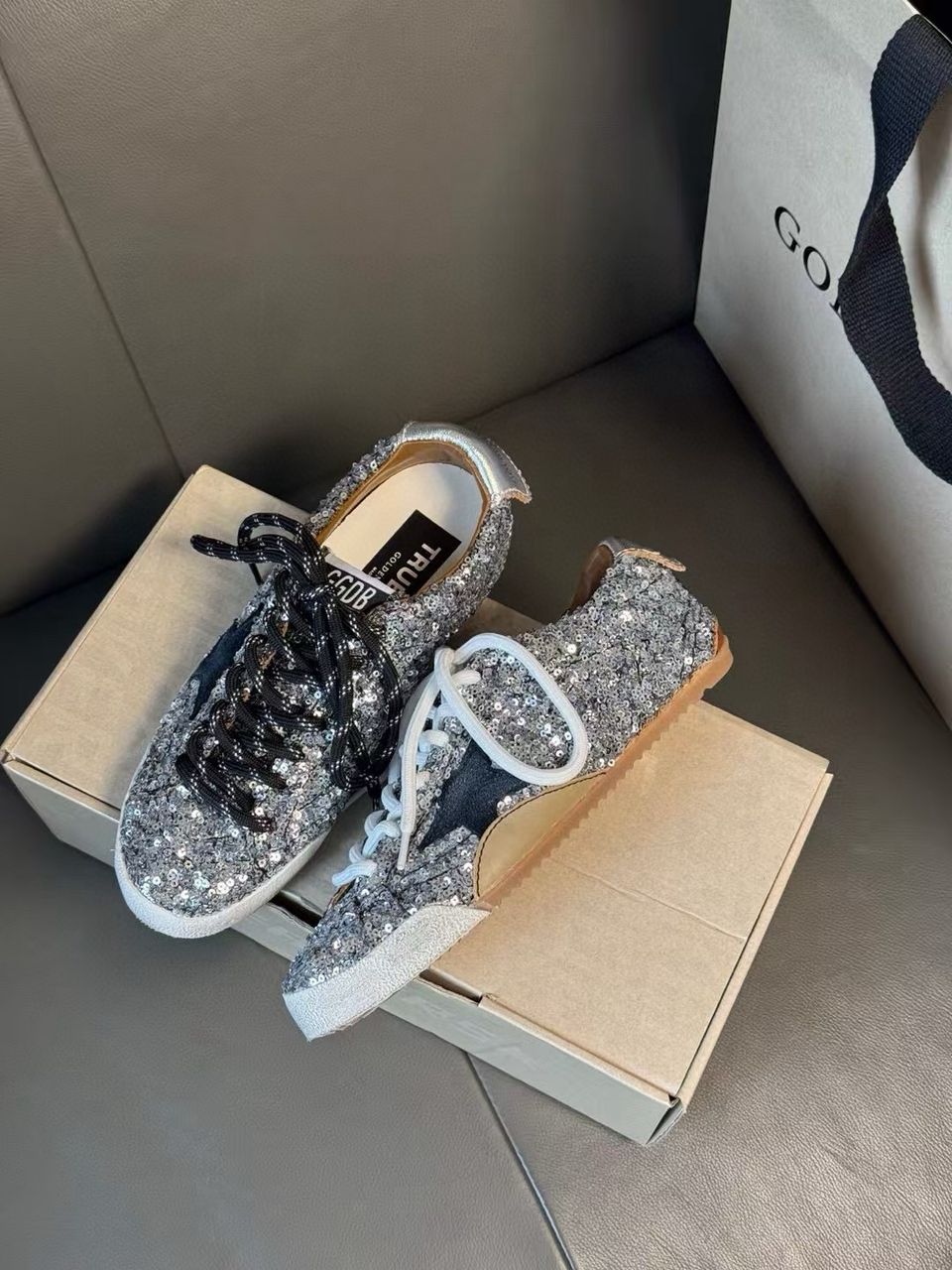 Golden Goose Sneakers