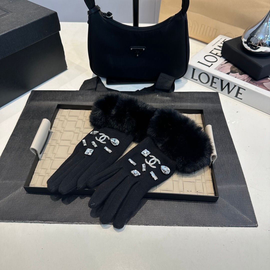 Chanel Gloves