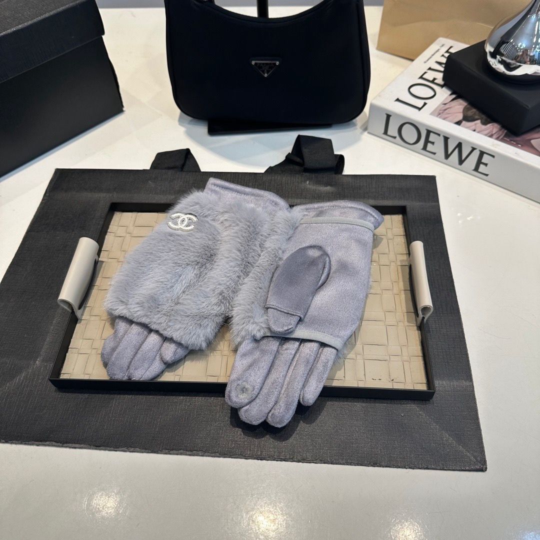 Chanel Gloves