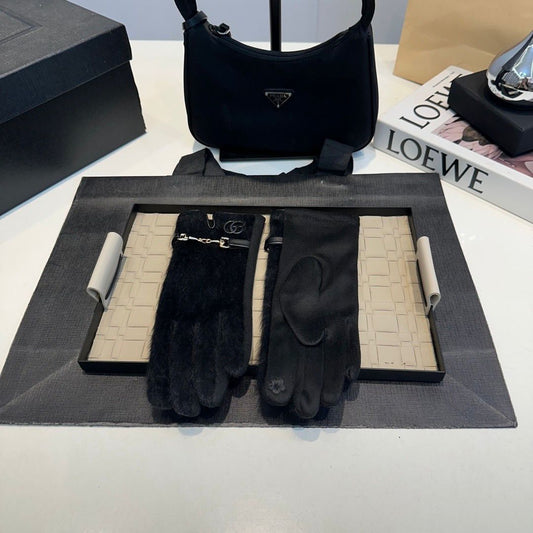 Gucci Gloves