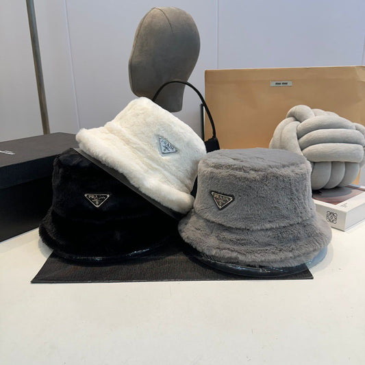 Prada Bucket hat