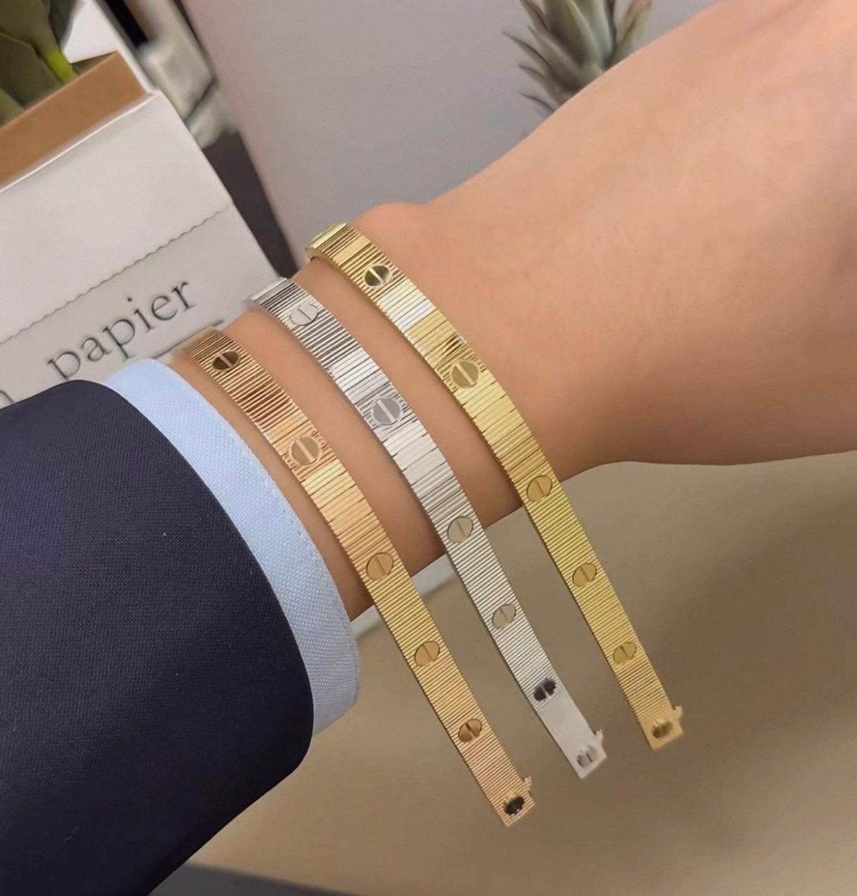 Cartier LOVE Unlimited Bracelet, flexible