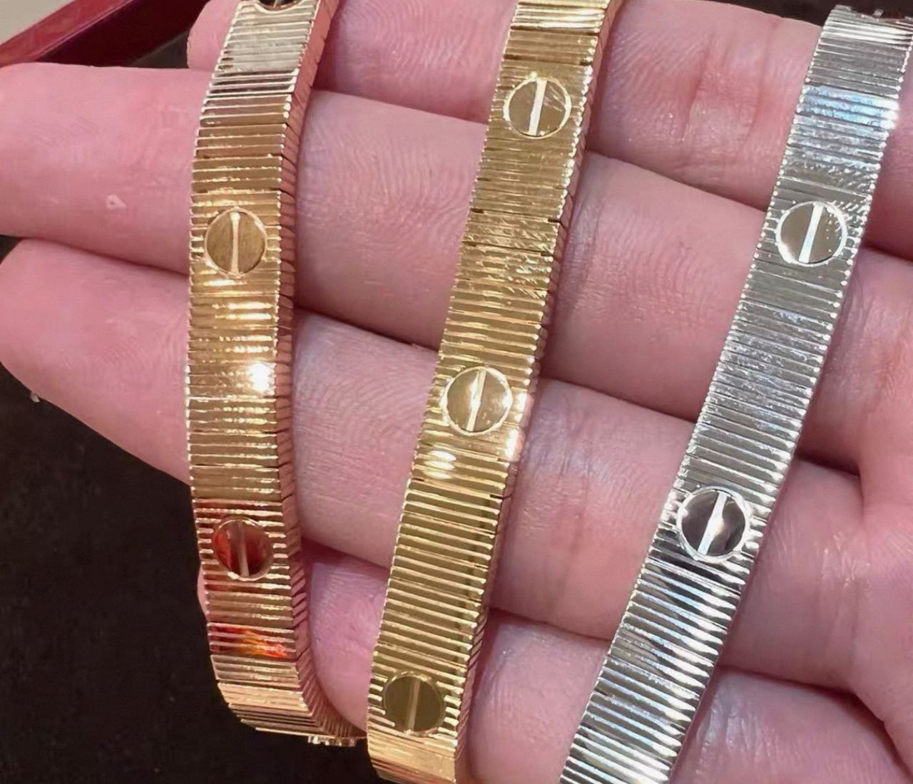 Cartier LOVE Unlimited Bracelet, flexible