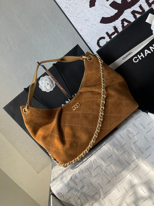 Chanel Suede Chain Tote bag