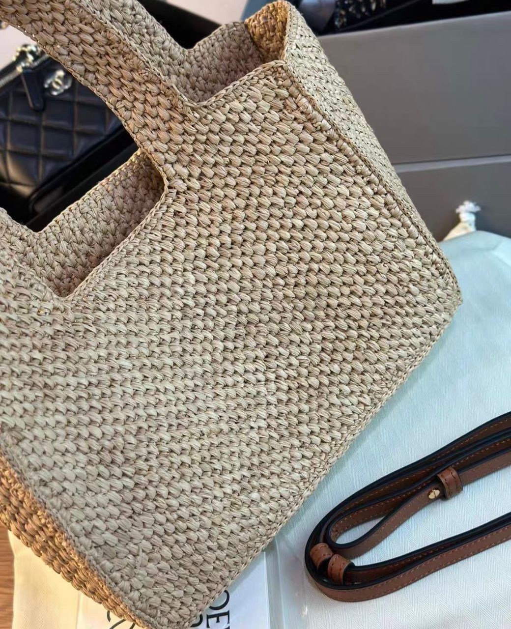 LOEWE Medium Font tote in raffia