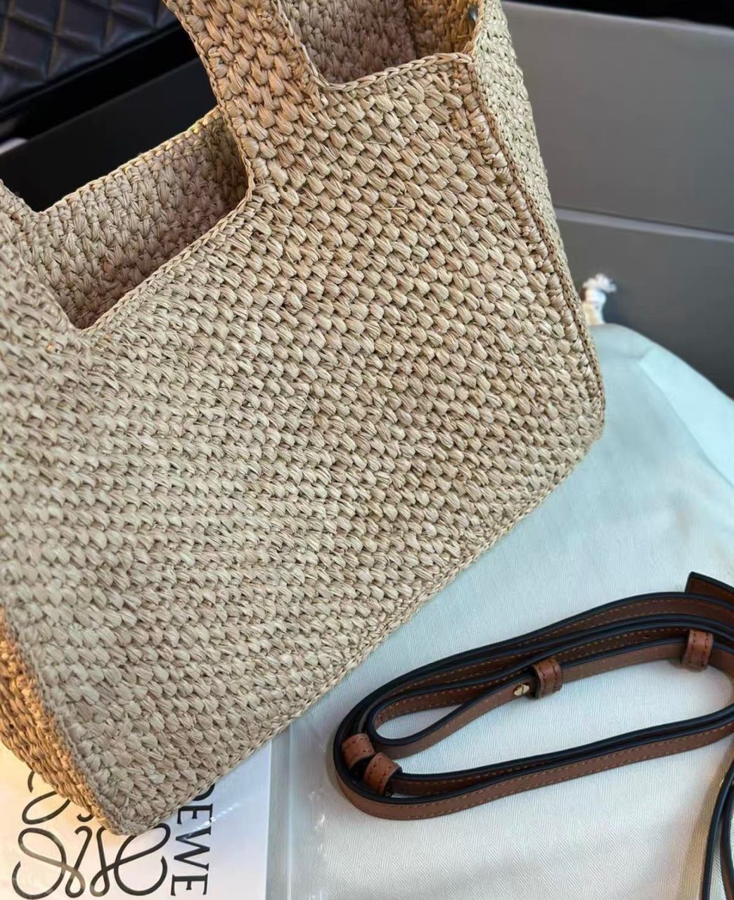 LOEWE Medium Font tote in raffia