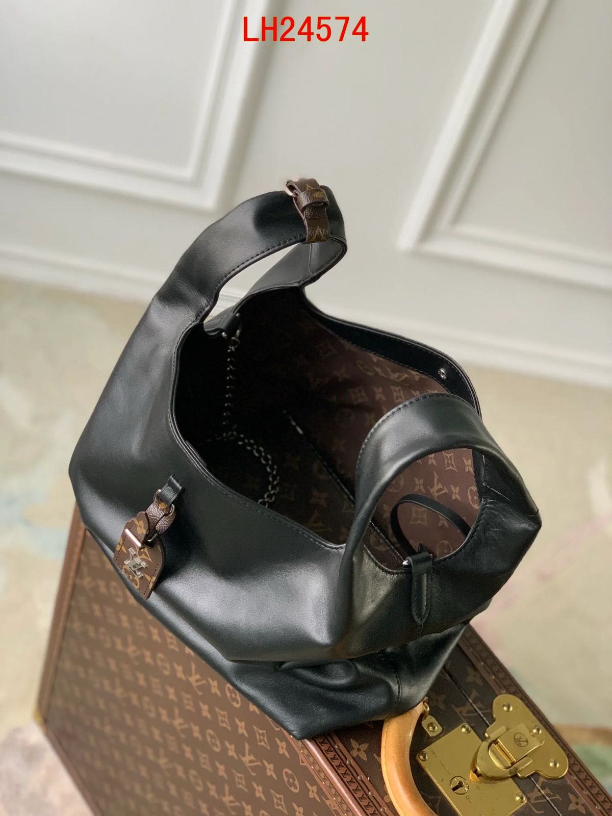 Louis Vuitton Atlantis MM