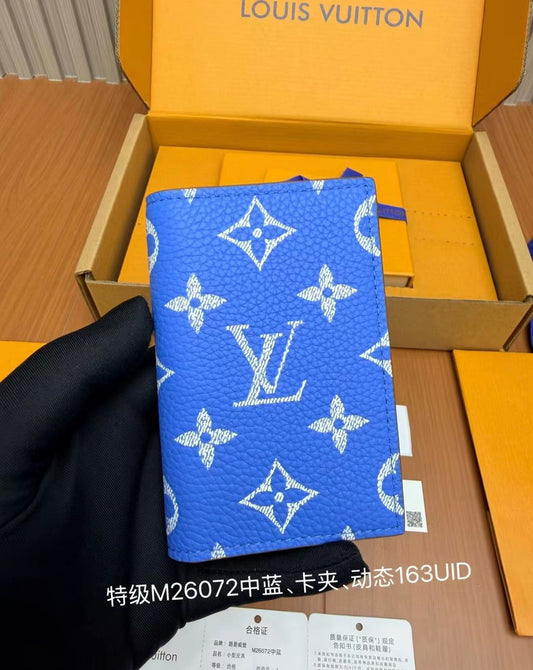 Louis Vuitton P9 Passport Cover