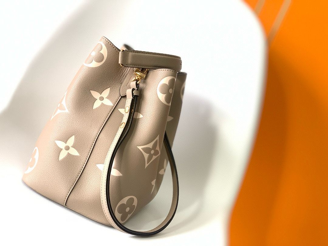 Louis Vuitton NeoNoe MM Bicolor Empreinte