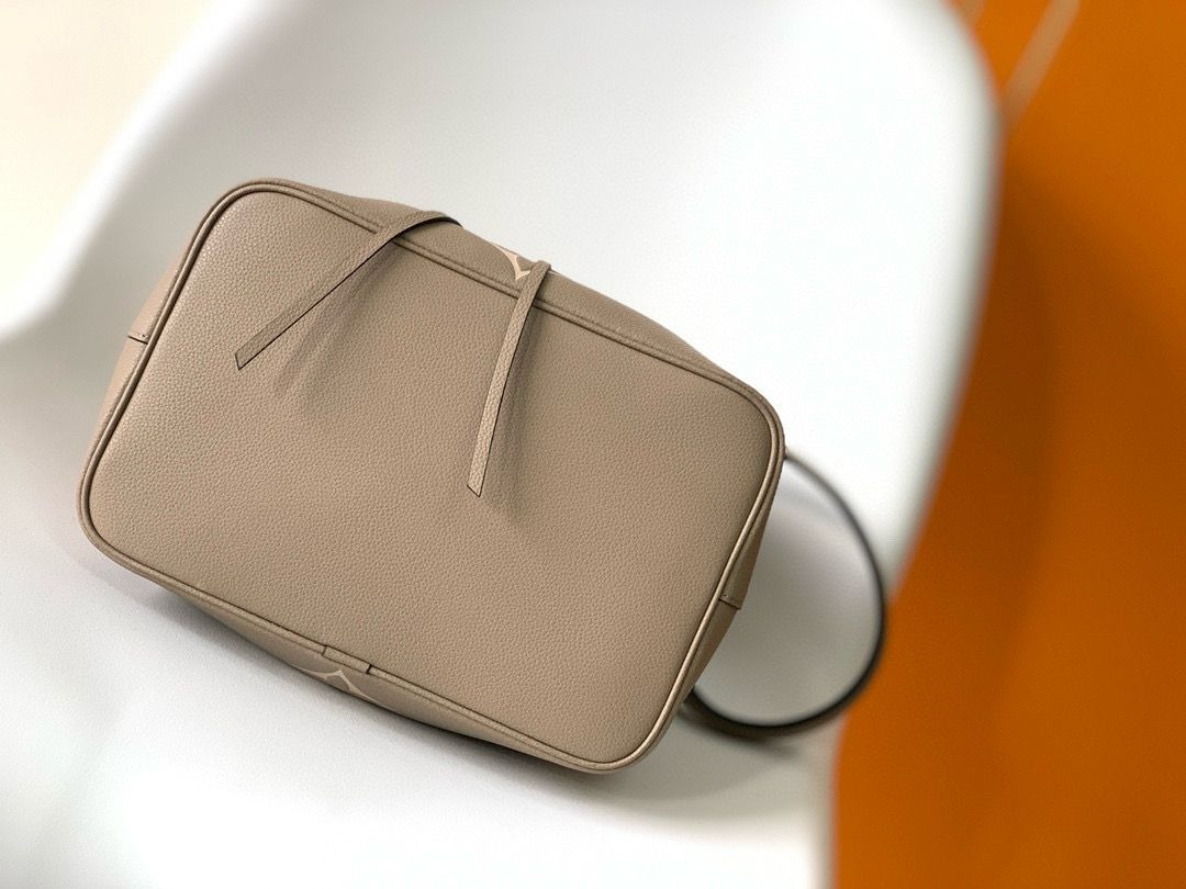 Louis Vuitton NeoNoe MM Bicolor Empreinte