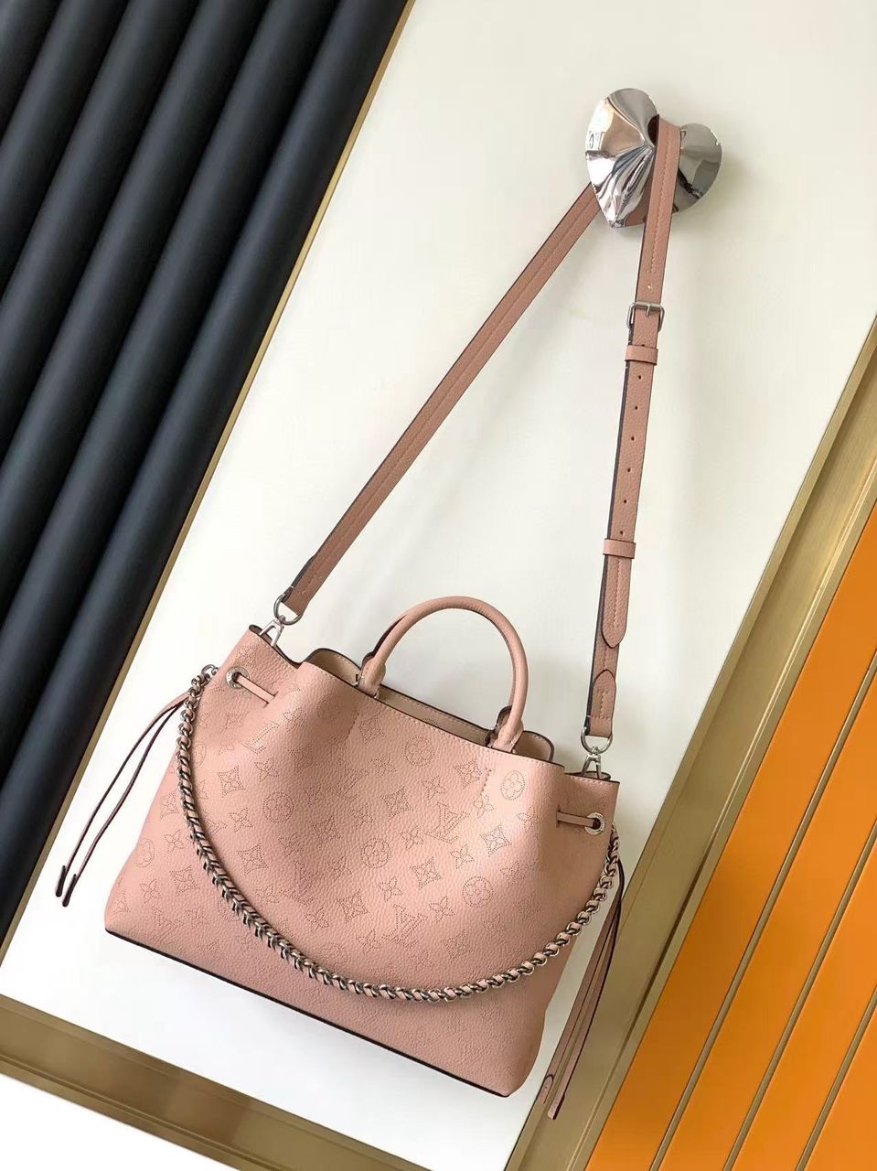 Louis Vuitton Bella Tote Mahina Leather