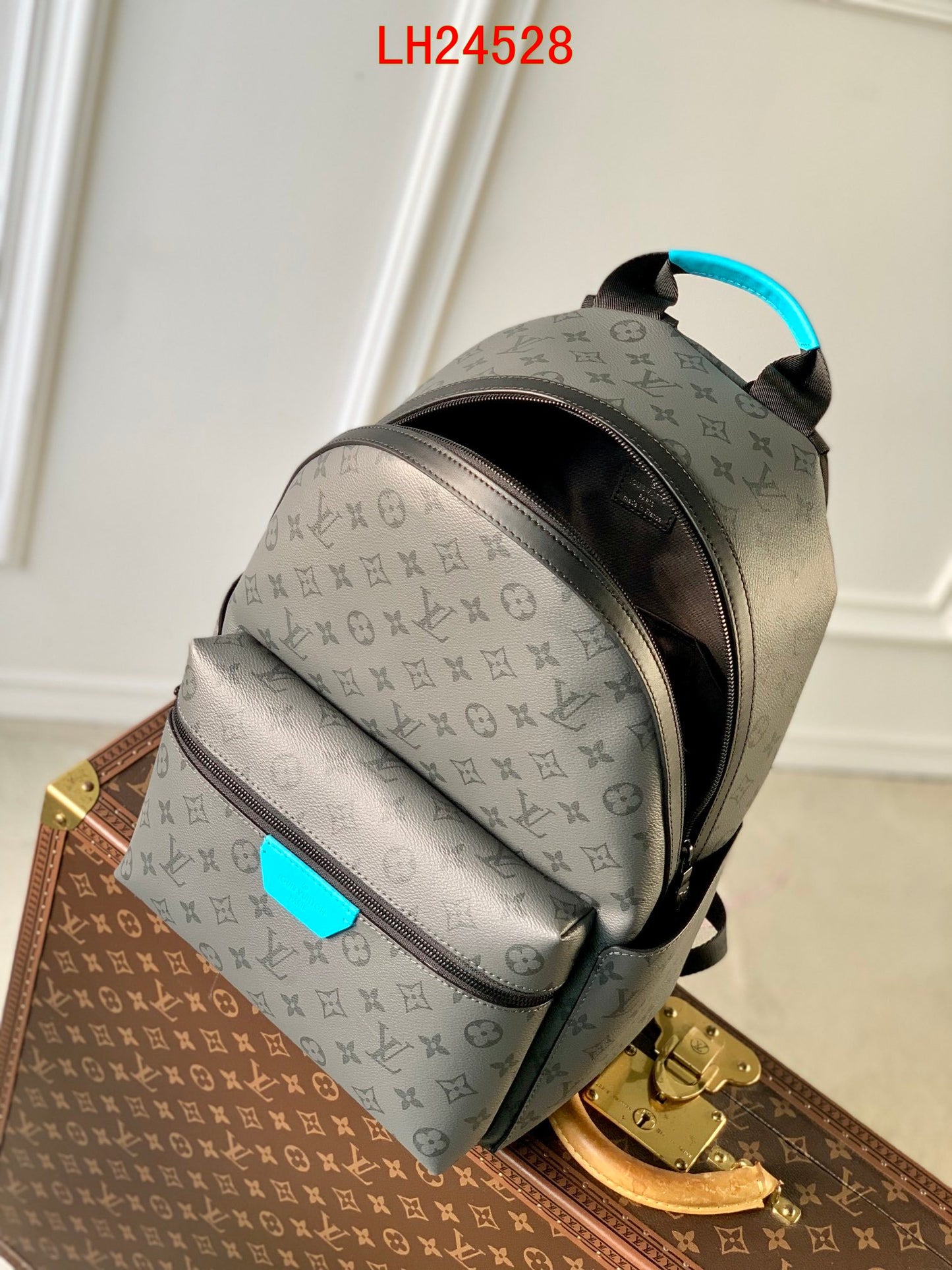 Louis Vuitton Discovery Backpack turquoise