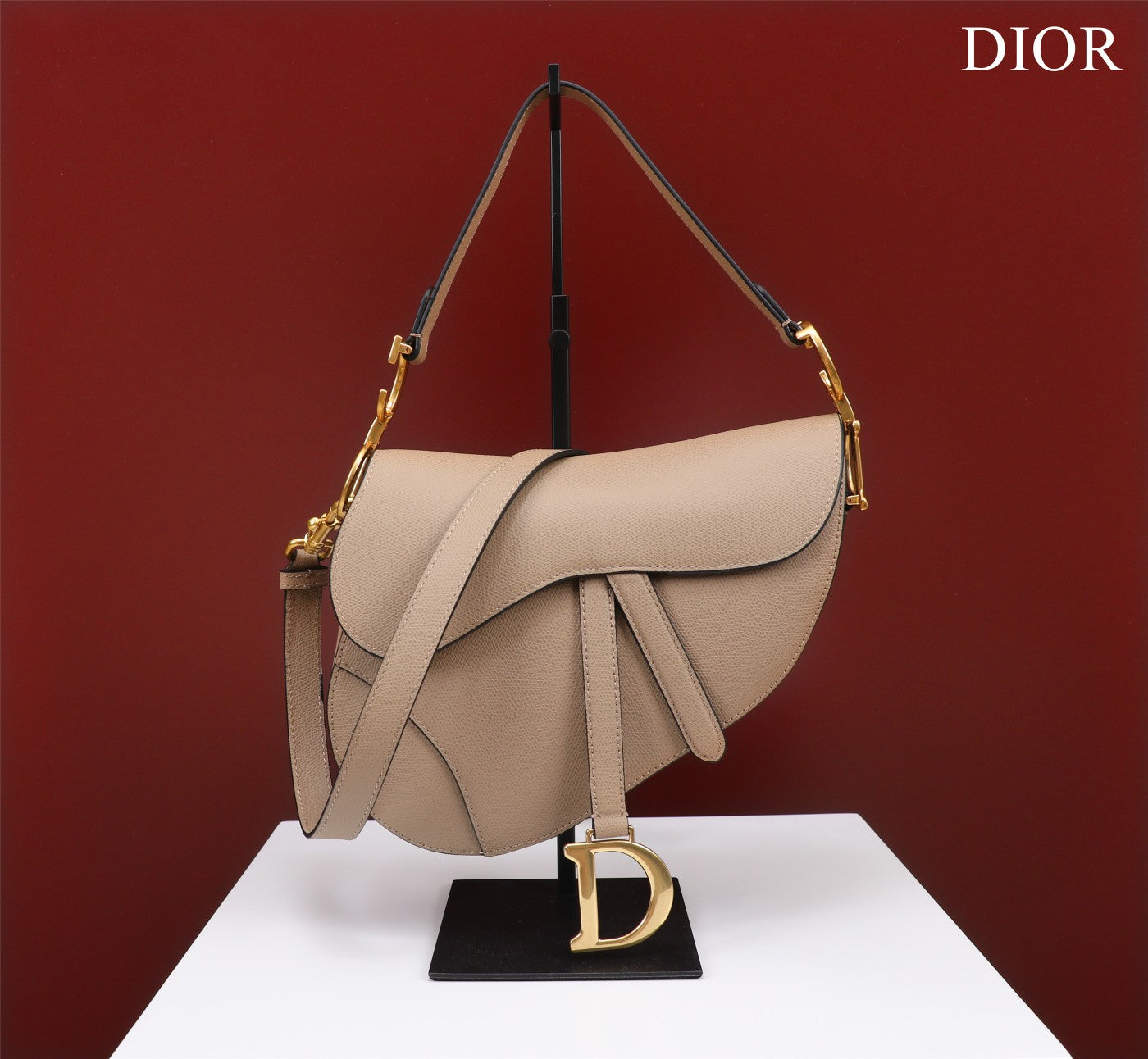 Dior Saddle bag in Grained calfskin leather