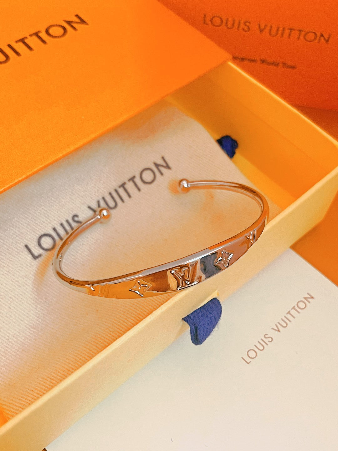 Louis Vuitton Bracelet
