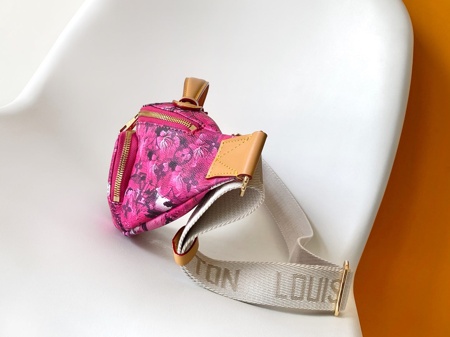 Louis Vuitton Rush bumbag craggy leather