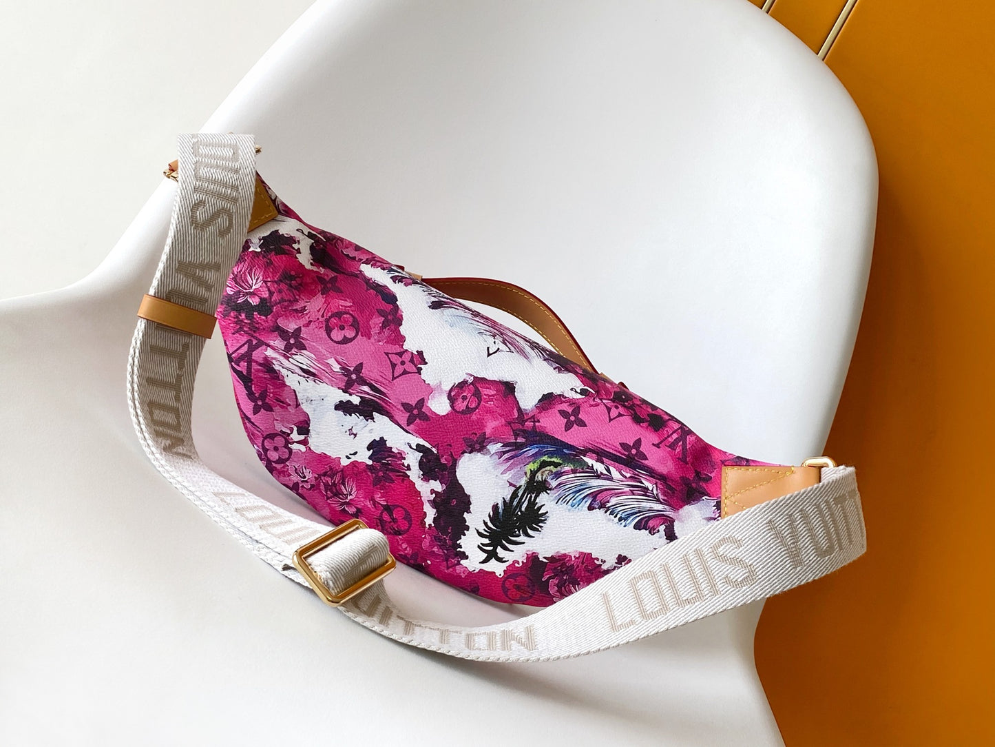 Louis Vuitton Rush bumbag craggy leather