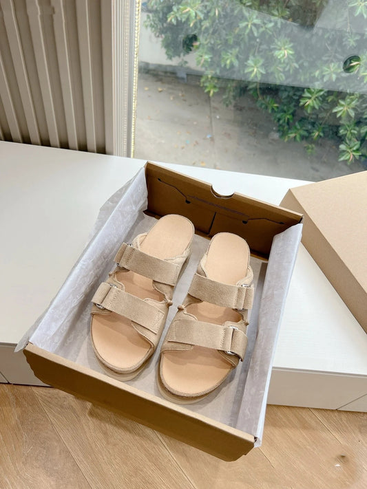 UGG Goldenstar Hi slides