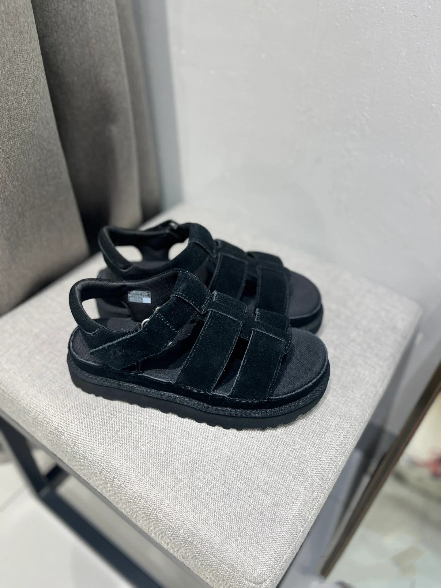 UGG Women's Goldenstar Sandal