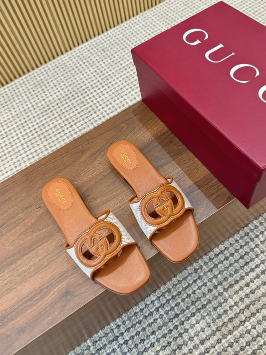 Gucci Sandals leather
