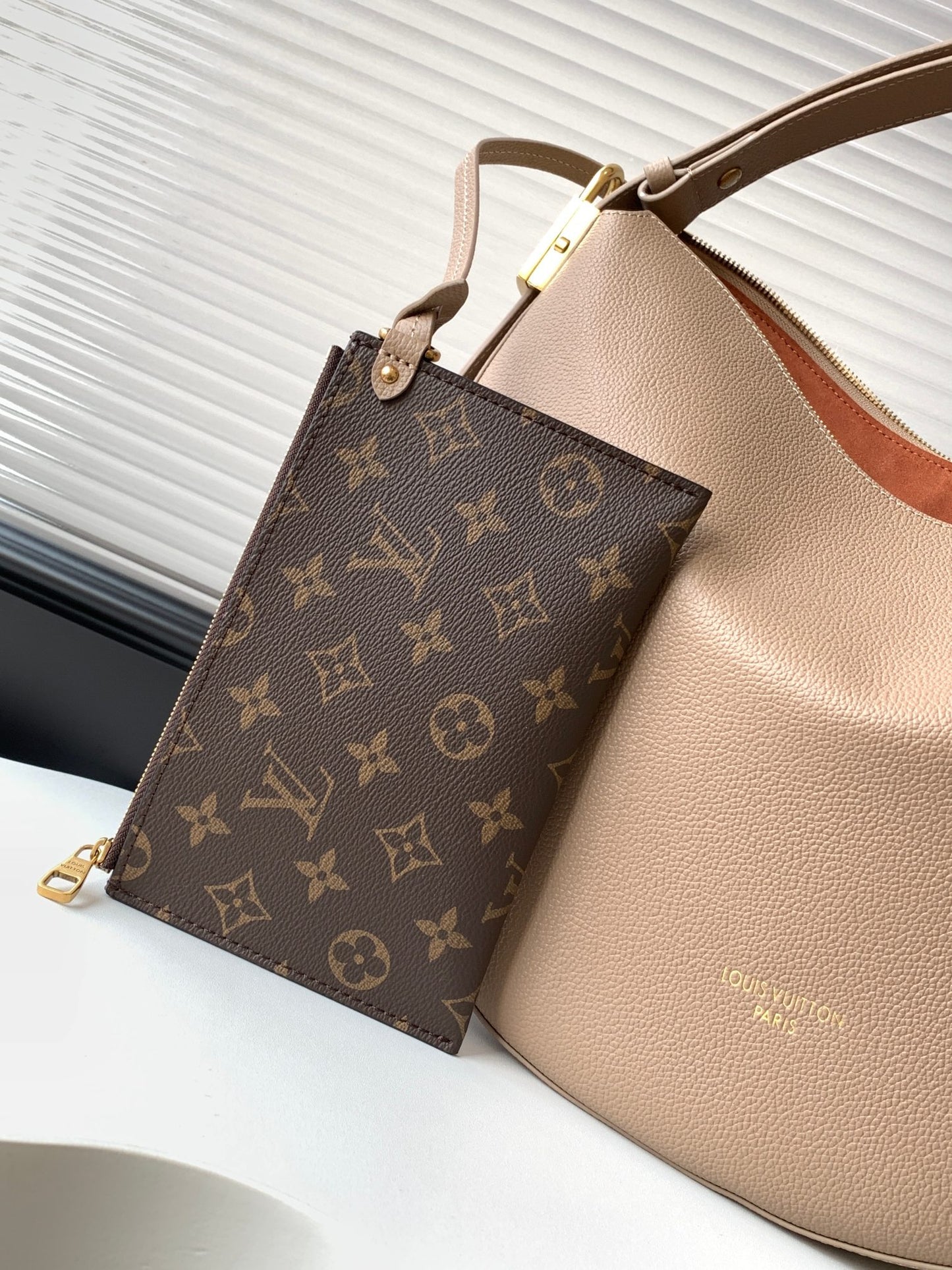 Louis Vuitton Low Key Cookie