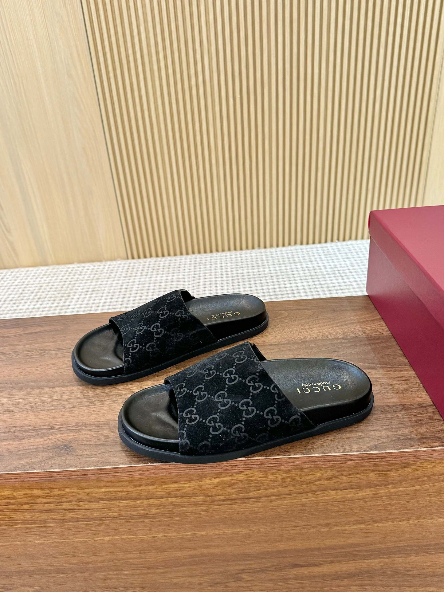 Gucci Sandals