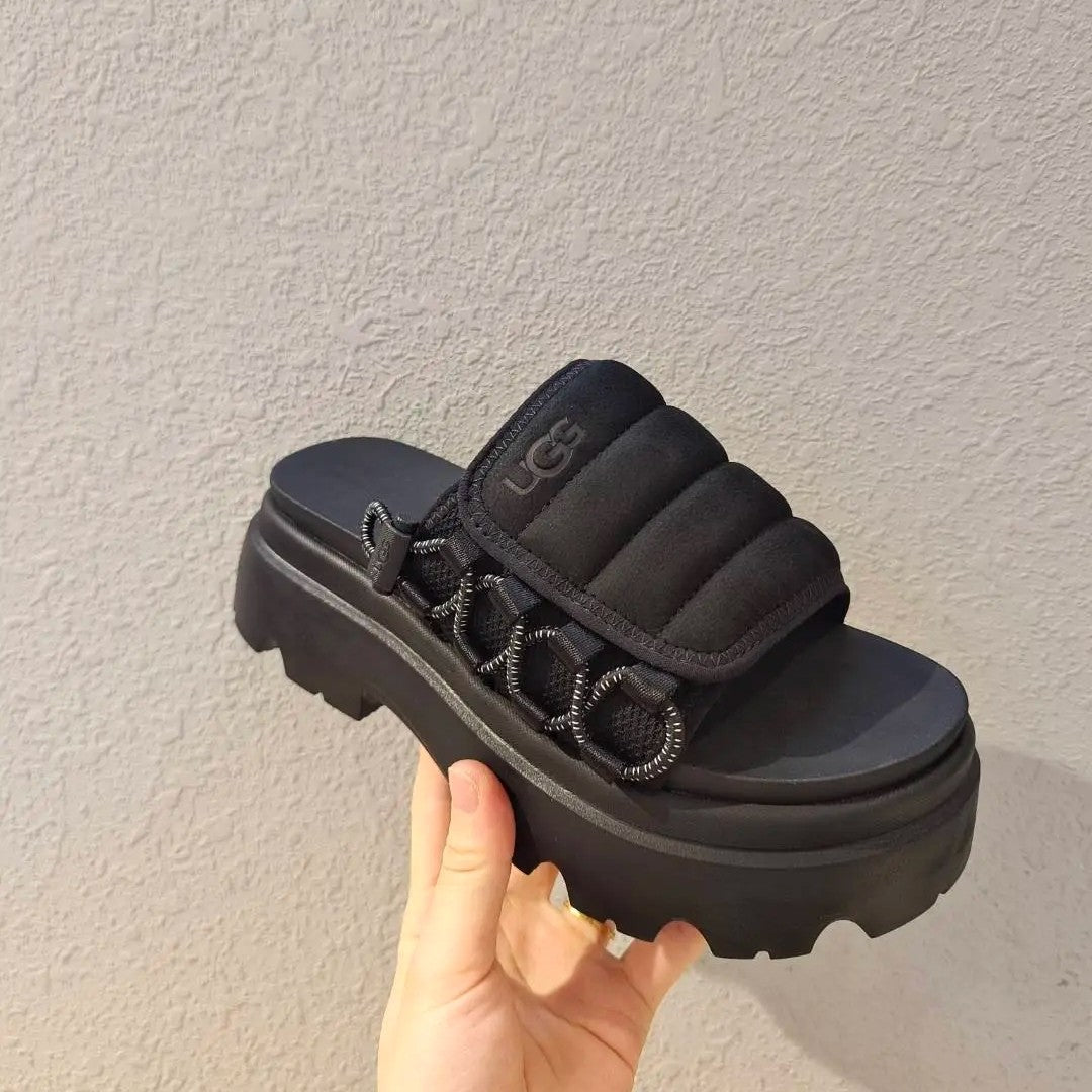 UGG Callie platform sandal
