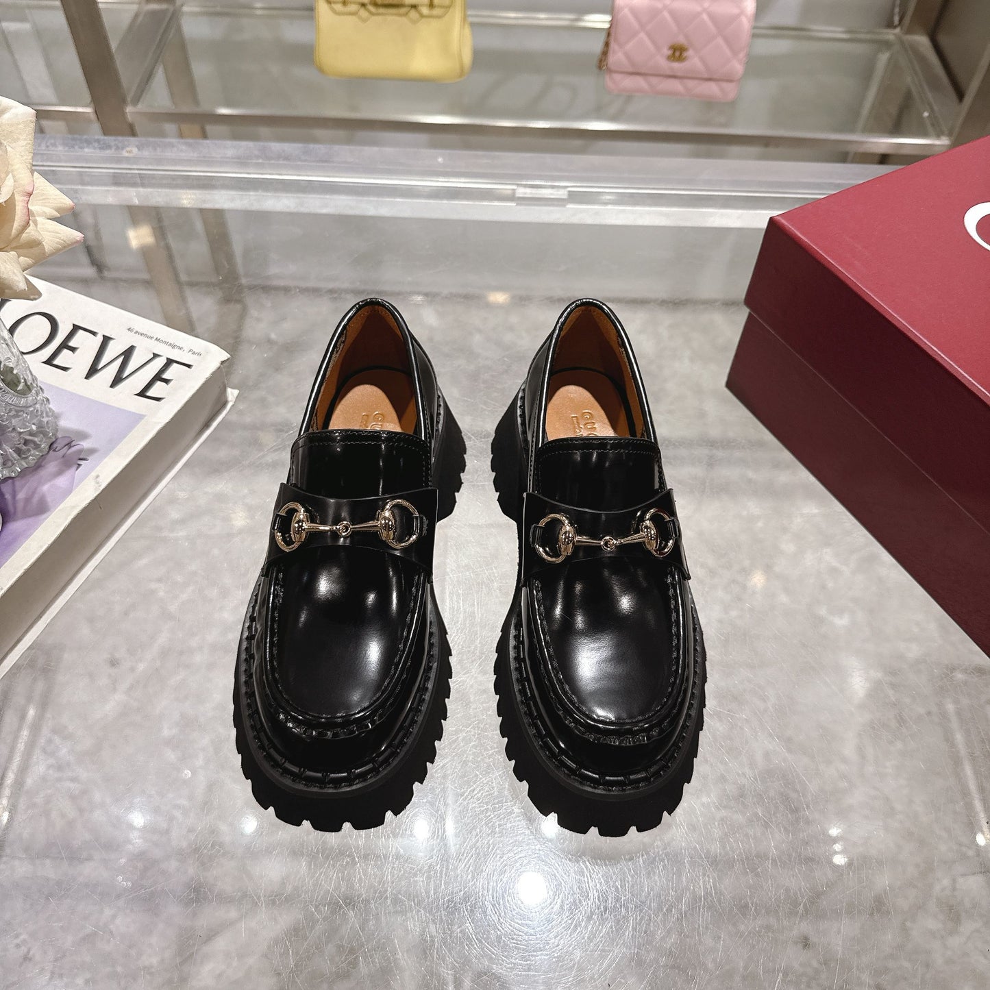 Gucci Leather Women's loafer with Horsebit