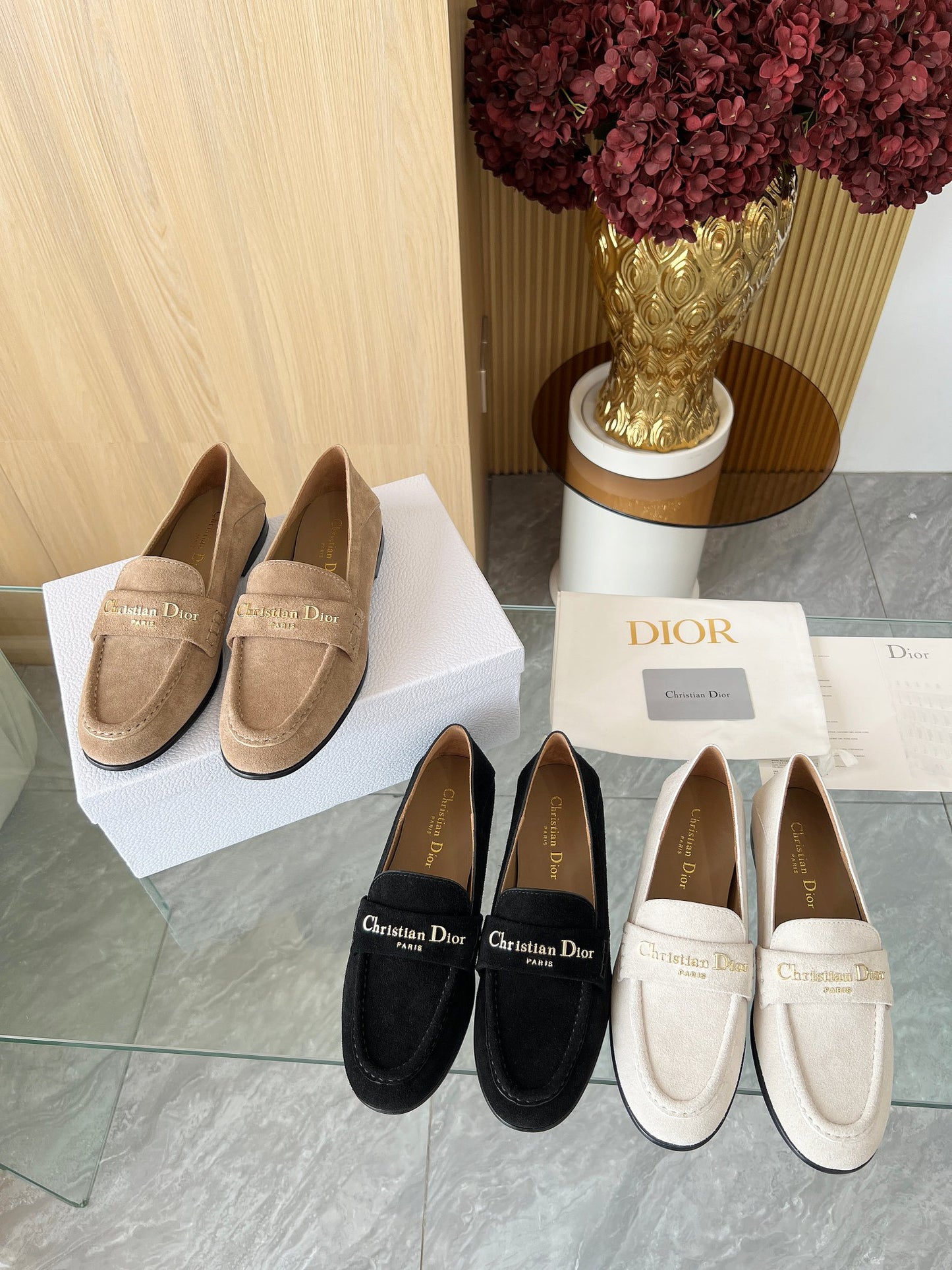 Christian Dior Suede flats
