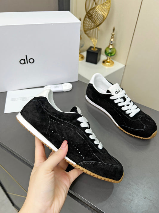Alo Sunset Sneakers