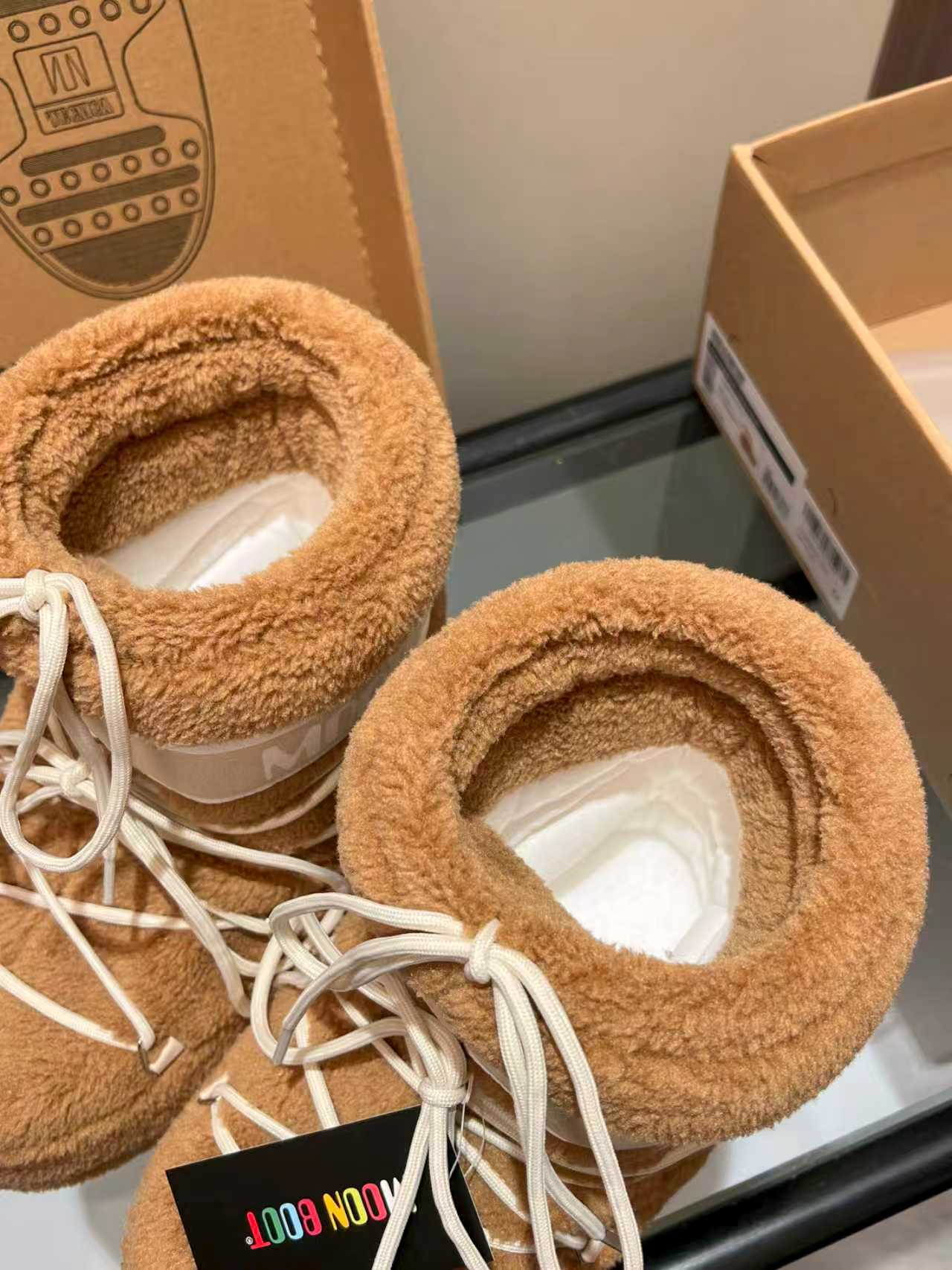 Moon Boot Teddy Short Boots