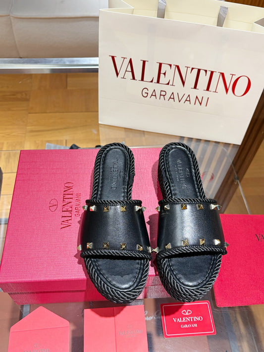 Valentino Slides