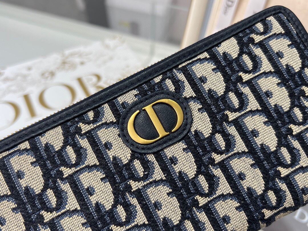 Dior Montaigne Wallet