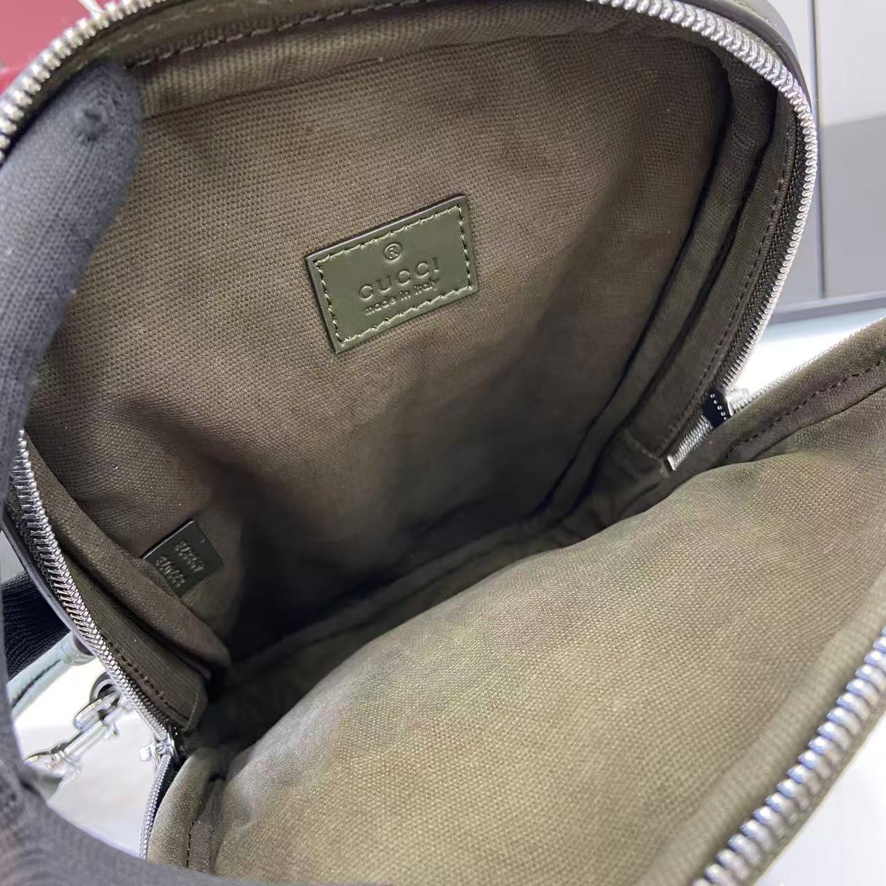 Gucci GG Slingbag