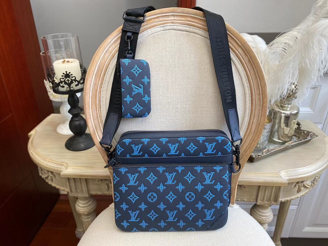 Louis Vuitton Trio Messenger