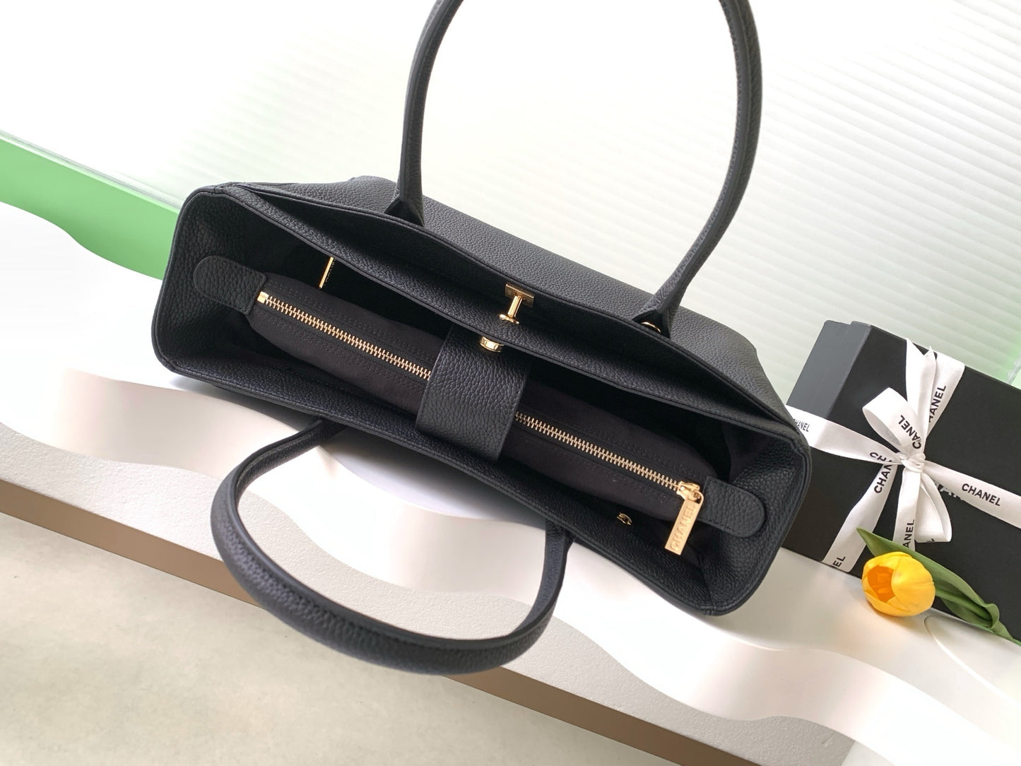 Chanel Medium leather tote bag