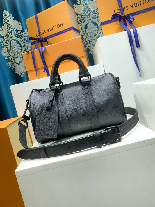 Louis Vuitton Keepall Bandoulière 25 Monogram Midnight