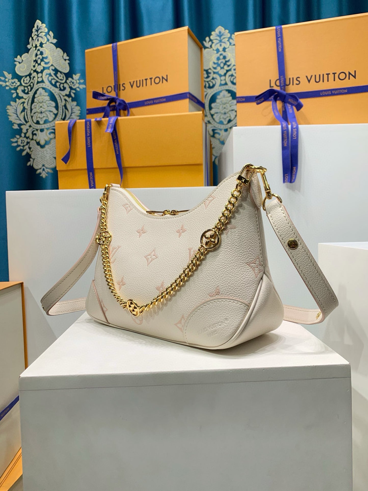 Louis Vuitton New bicolor Boulogne