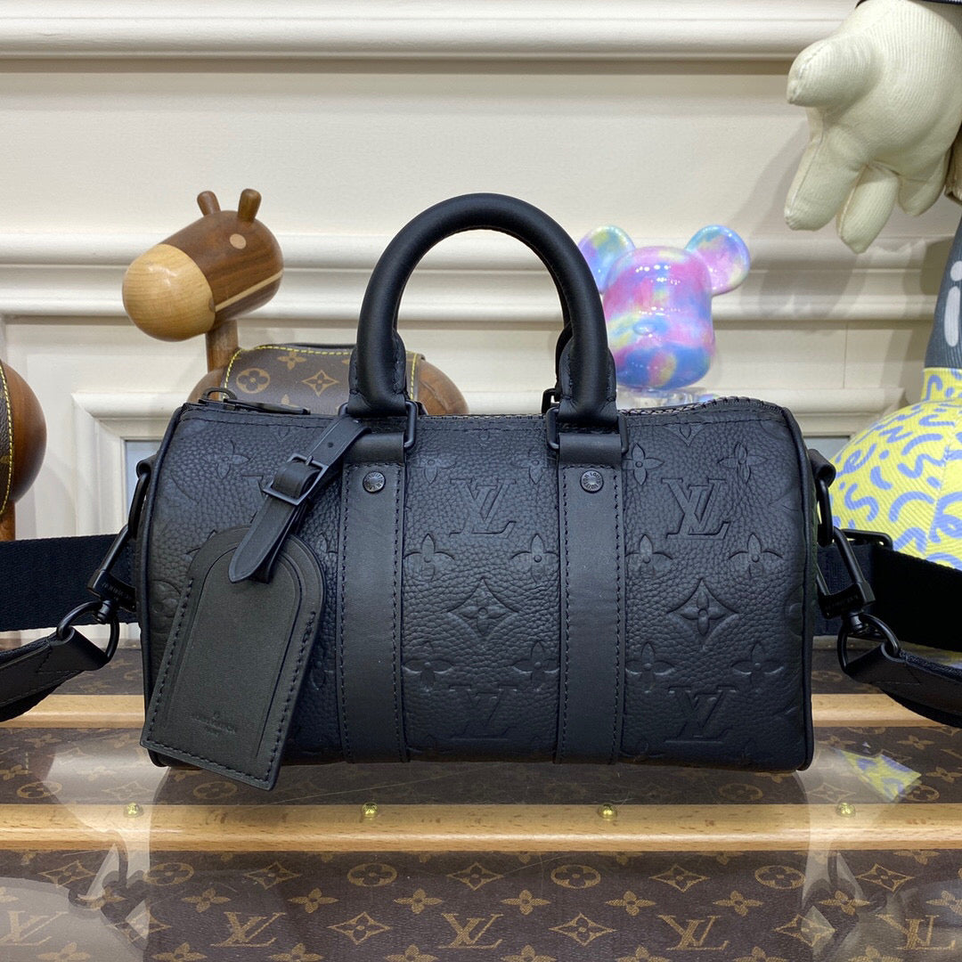 Louis Vuitton Keepall Bandoulière 25