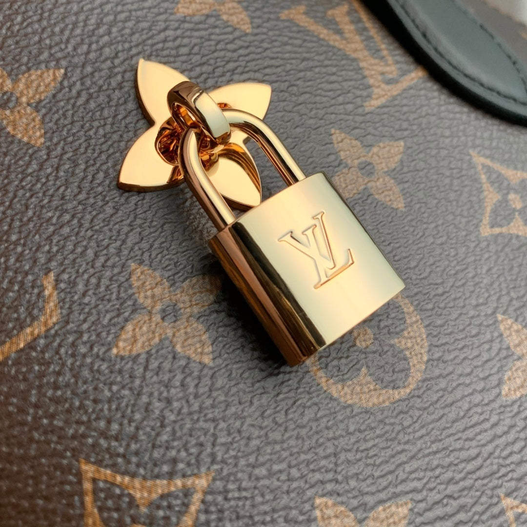 Louis Vuitton Monogram Flower Tote Bag